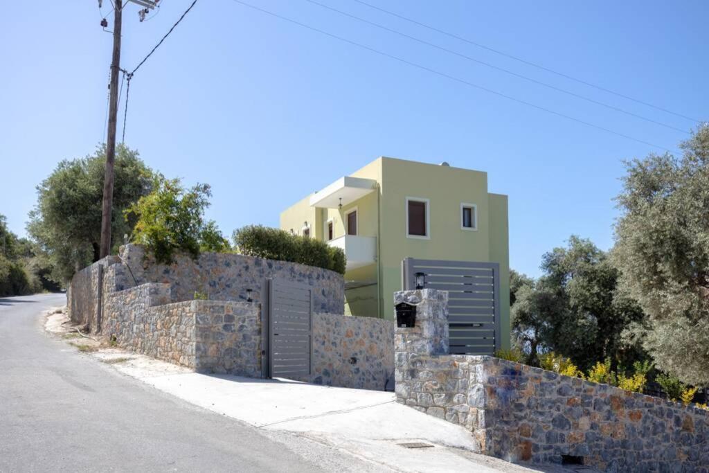Mela Luxury Apartments Maroulás Exterior photo