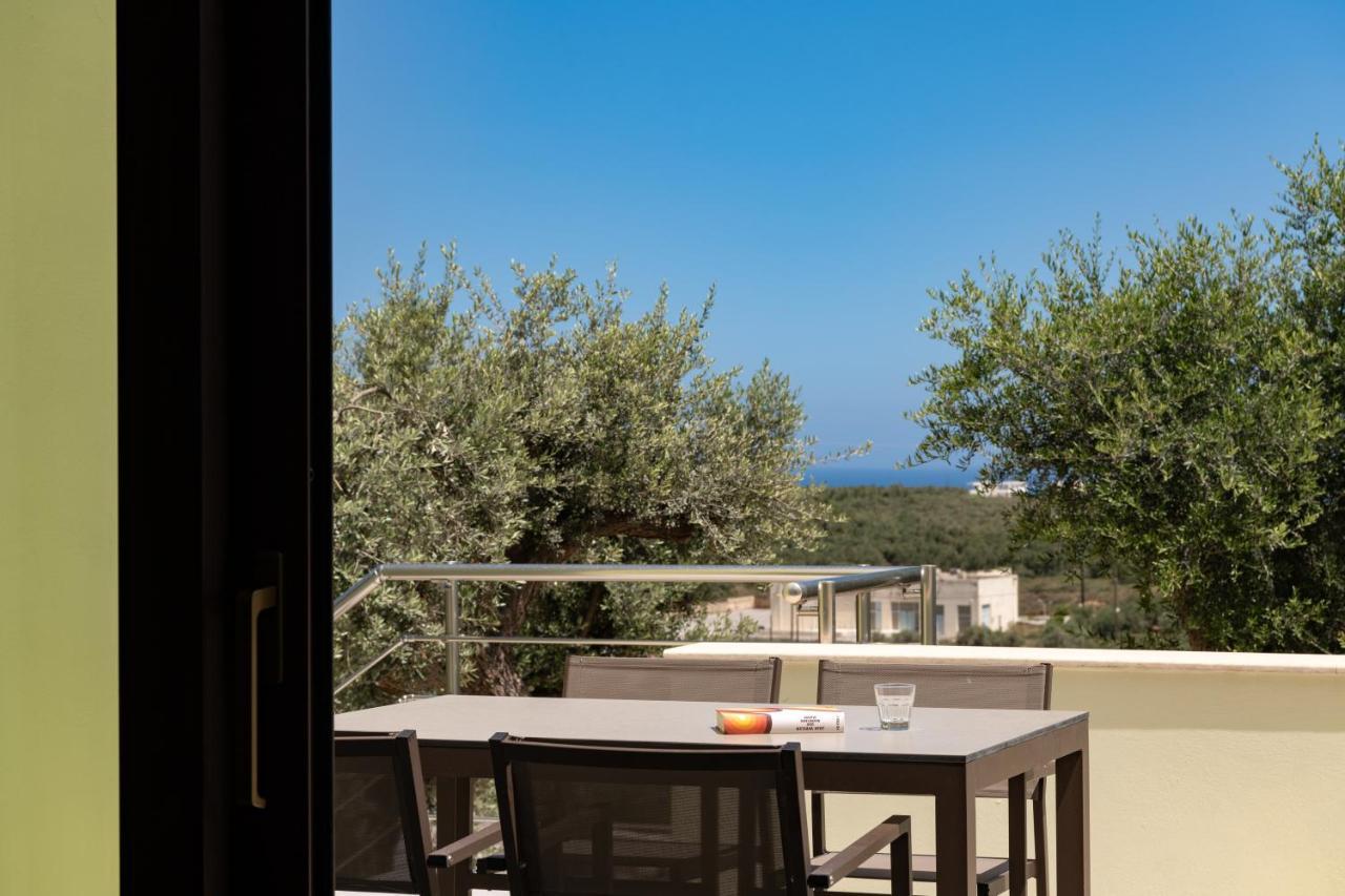 Mela Luxury Apartments Maroulás Exterior photo