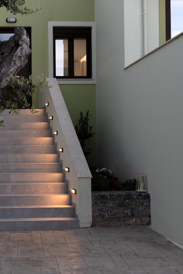 Mela Luxury Apartments Maroulás Exterior photo